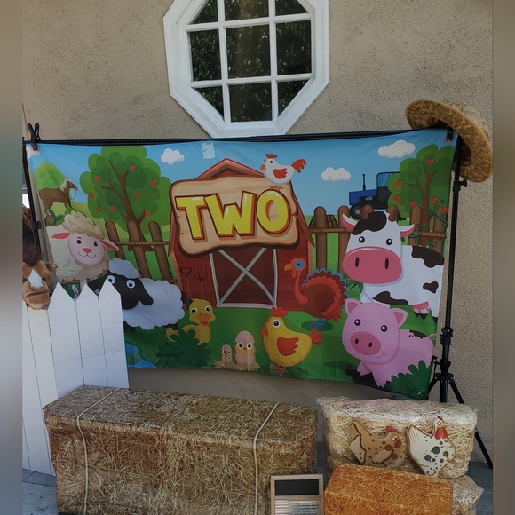 Second Birthday Barnyard Cow Farm Party Highchair Decor & Backdrop Banner Two - Picture 4 of 5